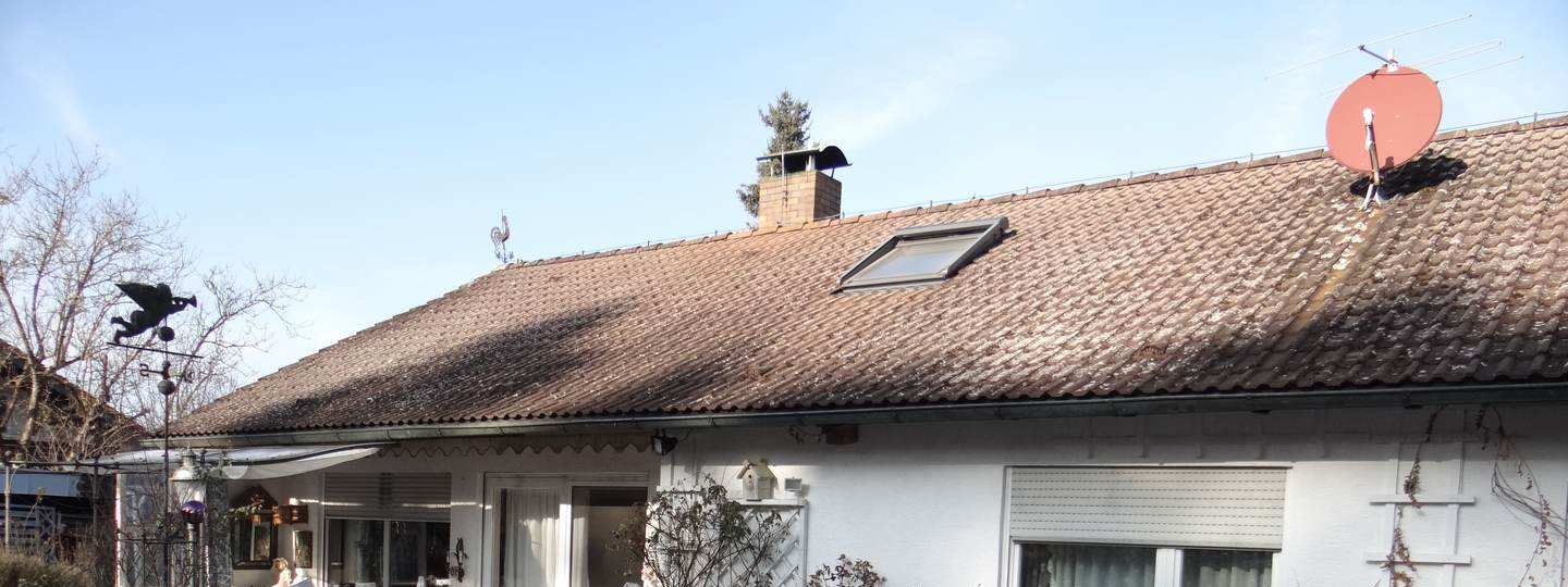 Foto 7 von 10 — Einfamilienhaus, Garage