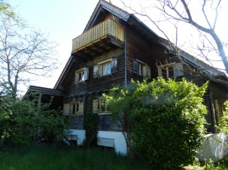 Foto 1 von 7 — Einfamilienhaus, Carport