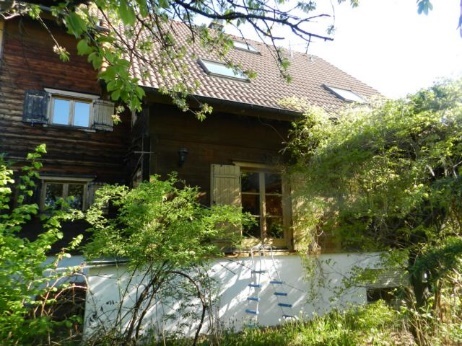 Foto 2 von 7 — Einfamilienhaus, Carport