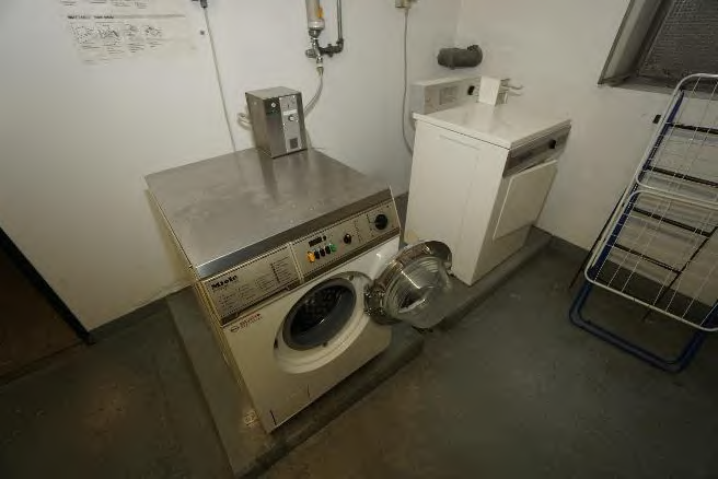 Foto 31 von 35 — Eigentumswohnung (3 bis 4 Zimmer), Kfz-Stellplatz (Tiefgarage)