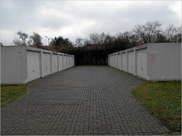 Foto 7 von 12 — Garage, Eigentumswohnung (3 bis 4 Zimmer)