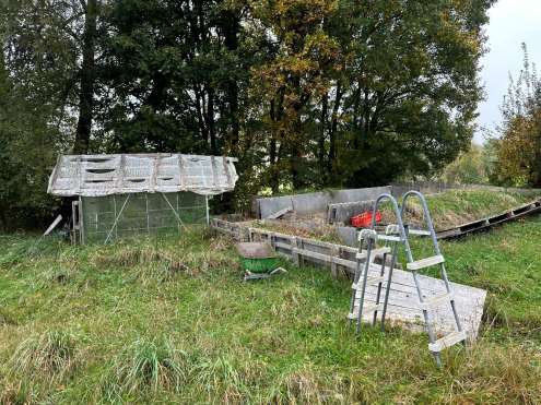 Foto 14 von 18 — Einfamilienhaus, unbebautes Grundstück