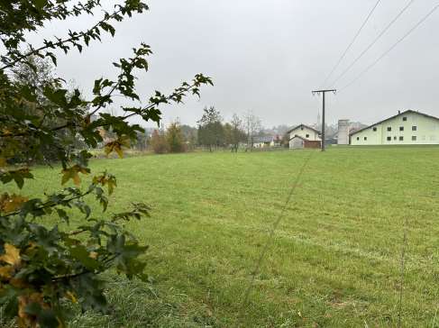 Foto 15 von 18 — Einfamilienhaus, unbebautes Grundstück