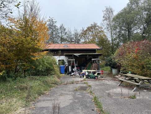Foto 7 von 18 — Einfamilienhaus, unbebautes Grundstück