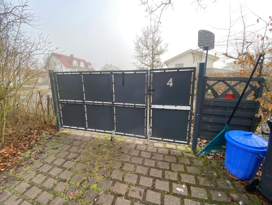 Foto 6 von 17 — Mehrfamilienhaus