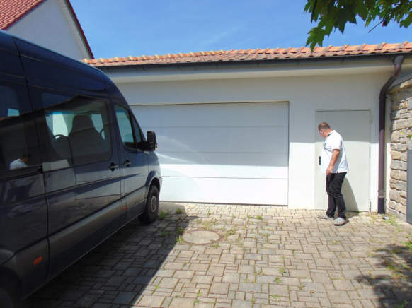 Foto 15 von 20 — Einfamilienhaus, Garage