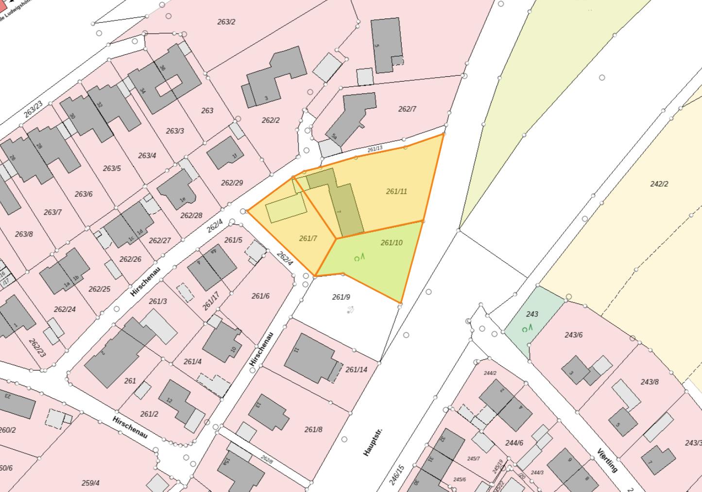 Foto 4 von 10 — Einfamilienhaus, Garage, unbebautes Grundstück, Sonstiges
