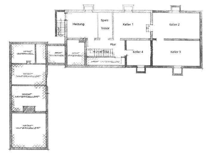 Foto 5 von 10 — Einfamilienhaus, Garage, unbebautes Grundstück, Sonstiges