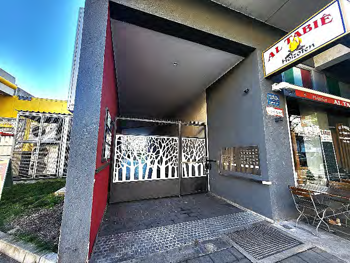 Foto 19 von 34 — Eigentumswohnung (3 bis 4 Zimmer), Kfz-Stellplatz (Tiefgarage)