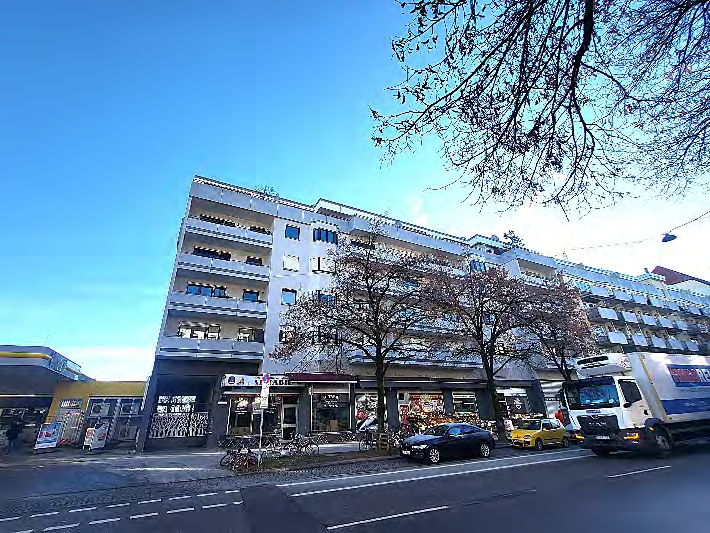 Foto 14 von 34 — Eigentumswohnung (3 bis 4 Zimmer), Kfz-Stellplatz (Tiefgarage)