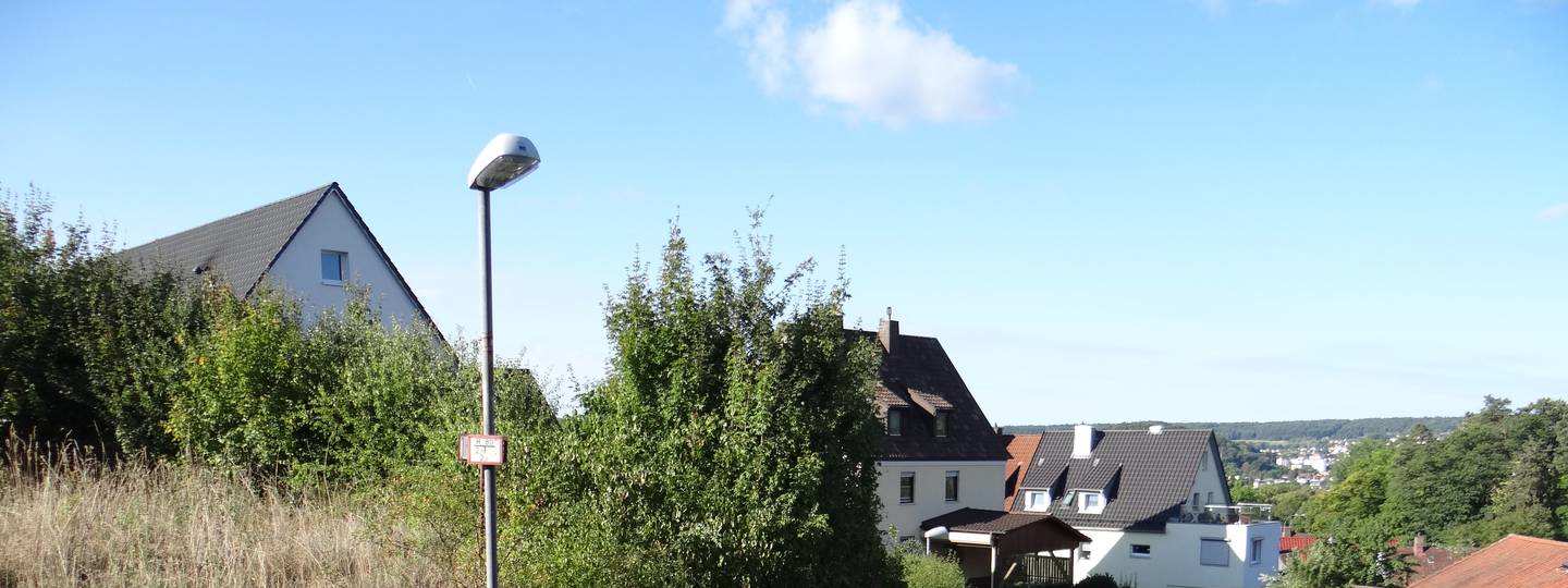 Foto 3 von 6 — unbebautes Grundstück