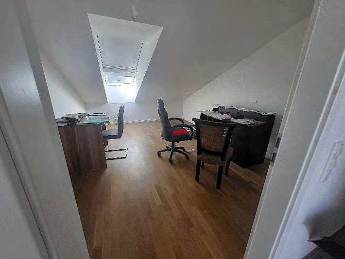 Foto 18 von 34 — Eigentumswohnung (3 bis 4 Zimmer)