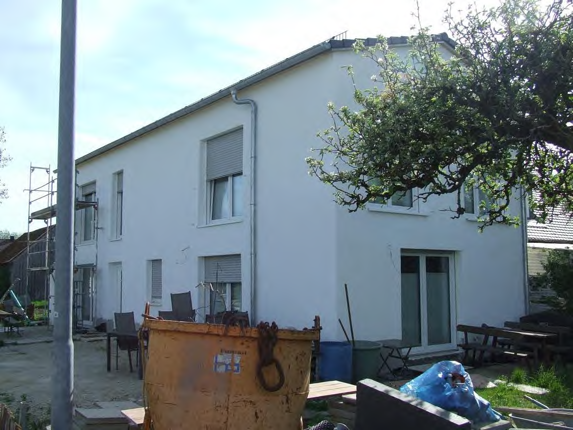 Foto 2 von 10 — Doppelhaushälfte, Garage