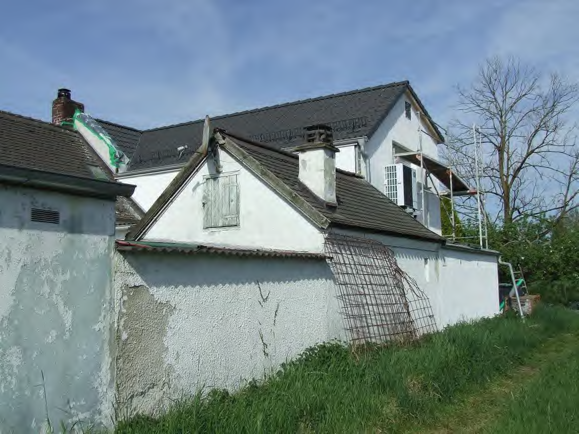 Foto 4 von 10 — Doppelhaushälfte, Garage