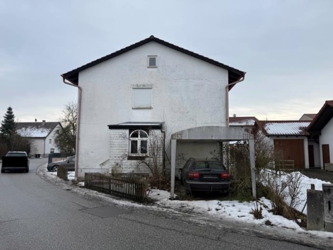 Foto 2 von 14 — Zweifamilienhaus