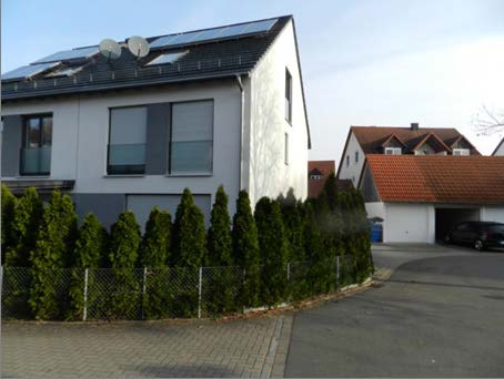 Foto 1 von 3 — Doppelhaushälfte, Garage