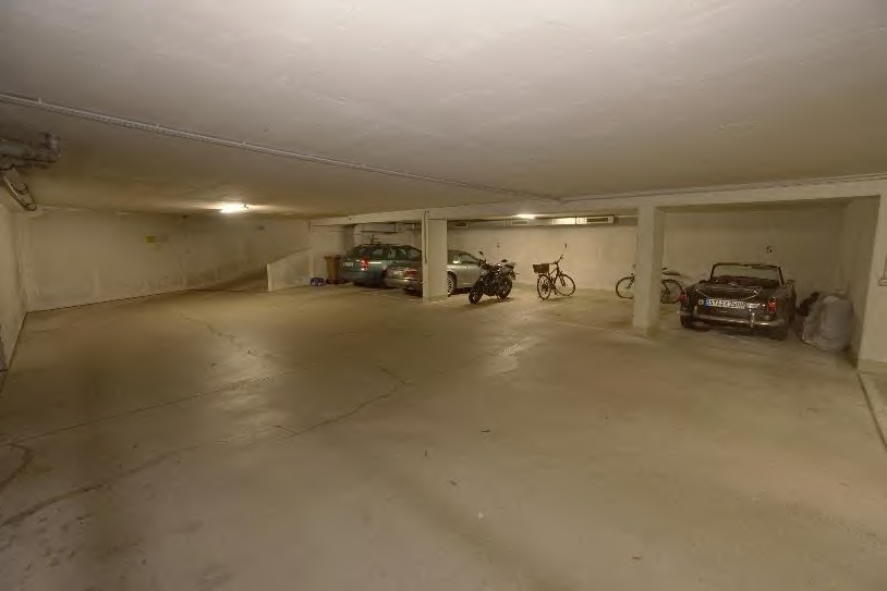 Foto 11 von 35 — Eigentumswohnung (1 bis 2 Zimmer), Kfz-Stellplatz (Tiefgarage)