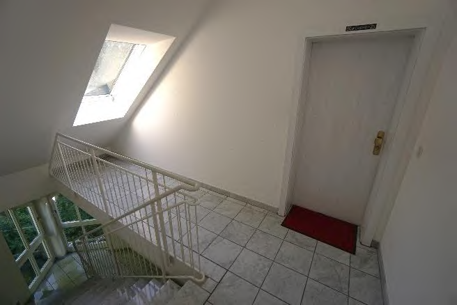 Foto 31 von 35 — Eigentumswohnung (1 bis 2 Zimmer), Kfz-Stellplatz (Tiefgarage)