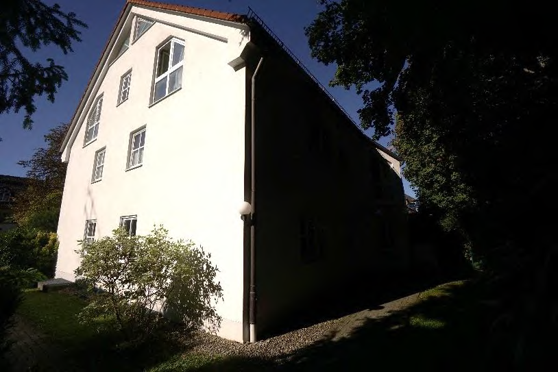 Foto 3 von 35 — Eigentumswohnung (1 bis 2 Zimmer), Kfz-Stellplatz (Tiefgarage)