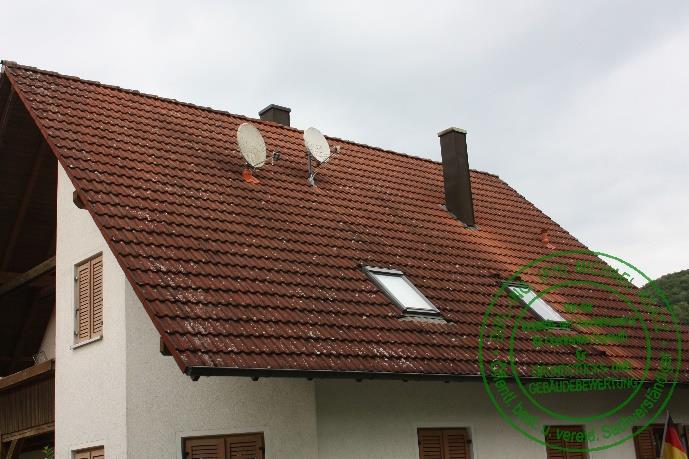 Foto 7 von 12 — Einfamilienhaus, Garage