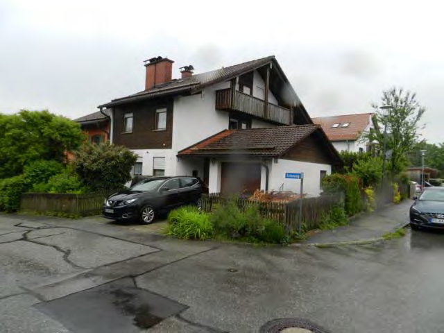 Foto 2 von 49 — Doppelhaushälfte