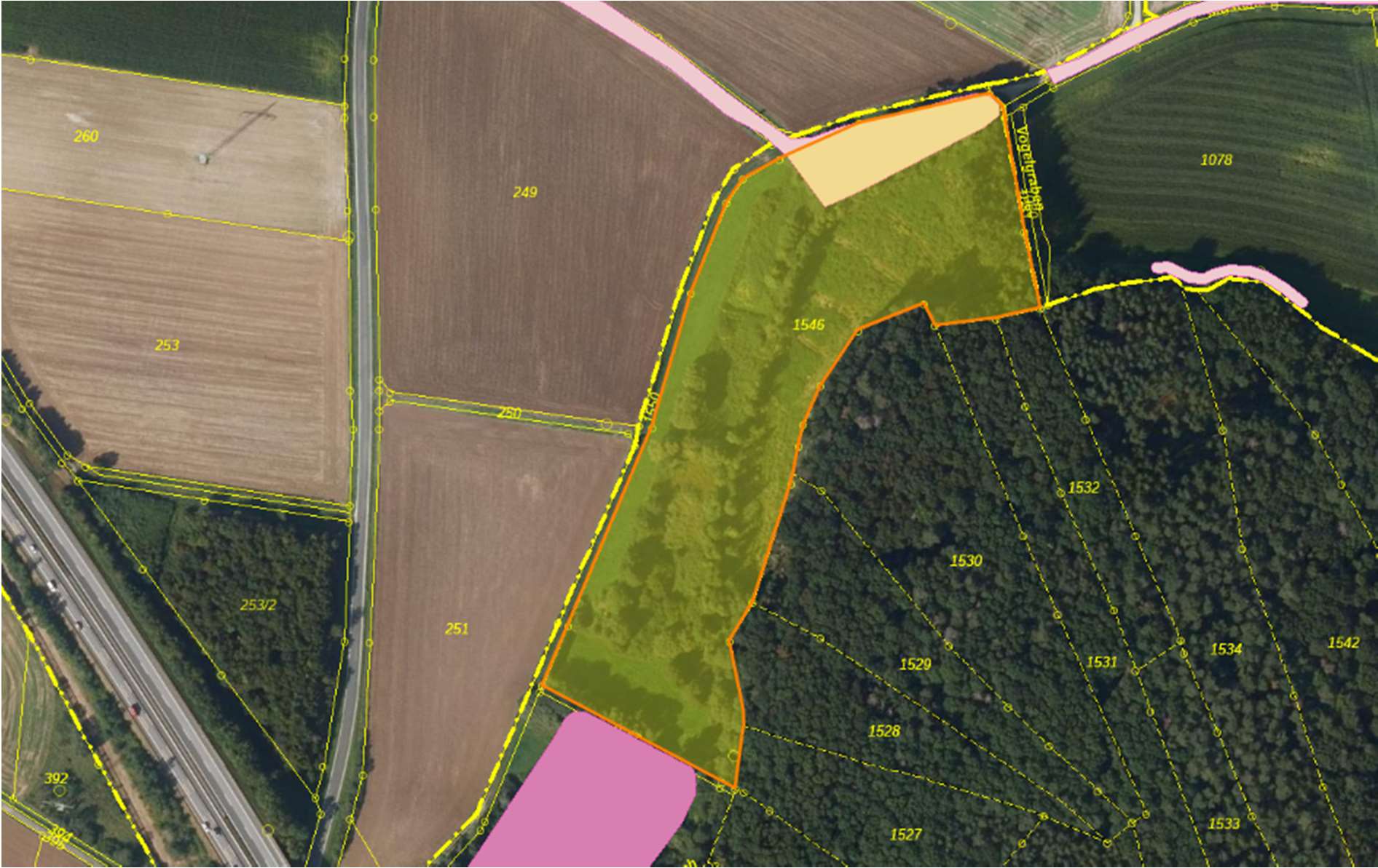 Foto 6 von 15 — land- und forstwirtschaftlich genutztes Grundstück, unbebautes Grundstück