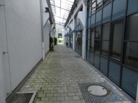 Foto 2 von 3 — Eigentumswohnung (1 bis 2 Zimmer), Kfz-Stellplatz (Tiefgarage), Denkmalschutz