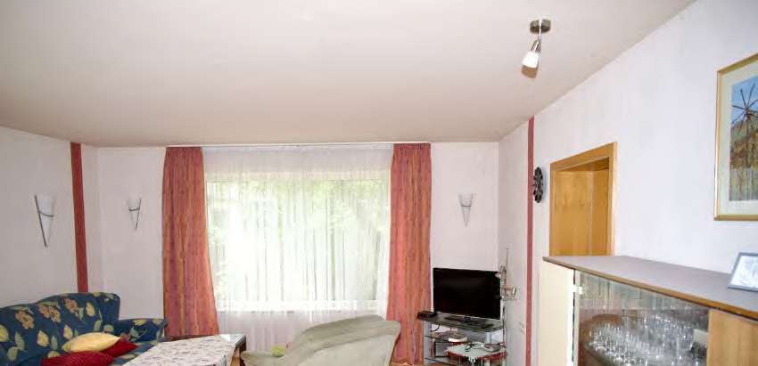 Foto 11 von 26 — Einfamilienhaus, unbebautes Grundstück