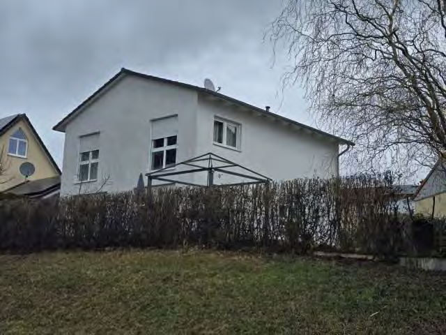 Foto 9 von 19 — Mehrfamilienhaus
