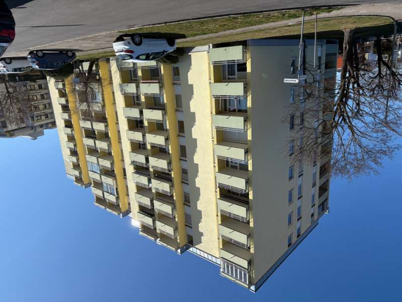 Foto 2 von 42 — Eigentumswohnung (1 bis 2 Zimmer)
