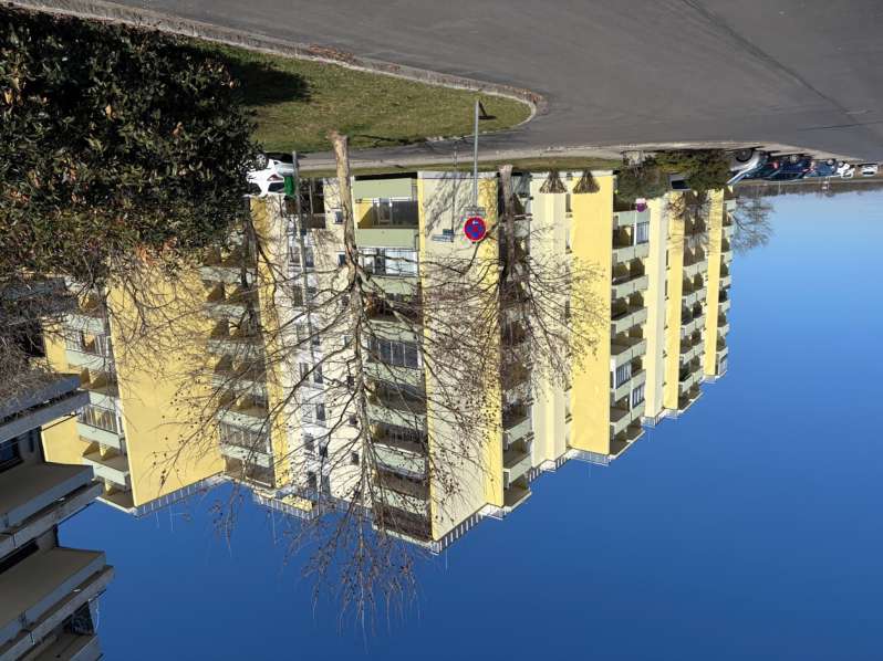 Foto 1 von 42 — Eigentumswohnung (1 bis 2 Zimmer)