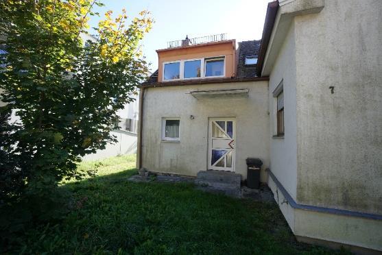 Foto 9 von 36 — Zweifamilienhaus