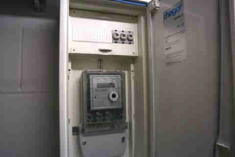 Foto 13 von 56 — Eigentumswohnung (ab 5 Zimmer), Gewerbeeinheit (z.B. Laden, Büro), Garage, Sonstiges