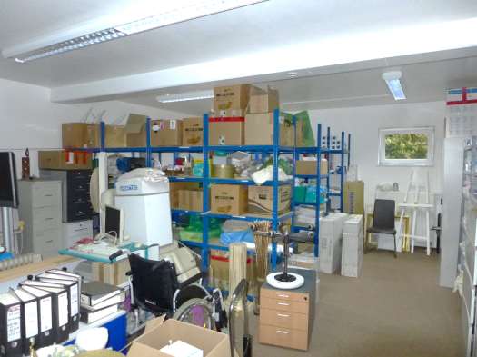Foto 50 von 56 — Eigentumswohnung (ab 5 Zimmer), Gewerbeeinheit (z.B. Laden, Büro), Garage, Sonstiges
