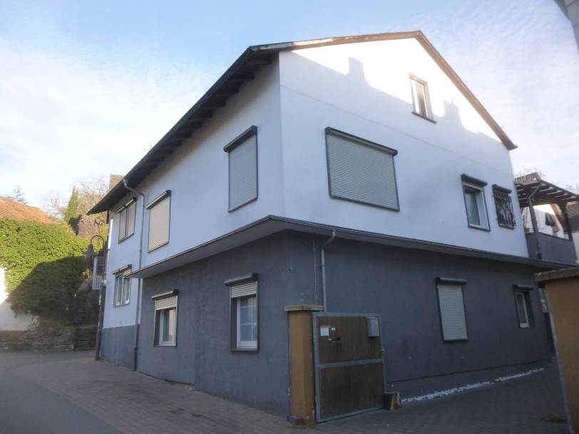 Foto 6 von 13 — Zweifamilienhaus