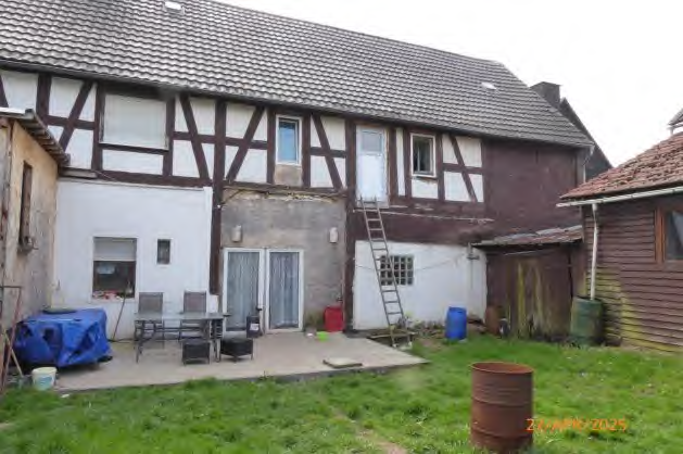 Foto 5 von 8 — land- und forstwirtschaftlich genutztes Grundstück, Einfamilienhaus