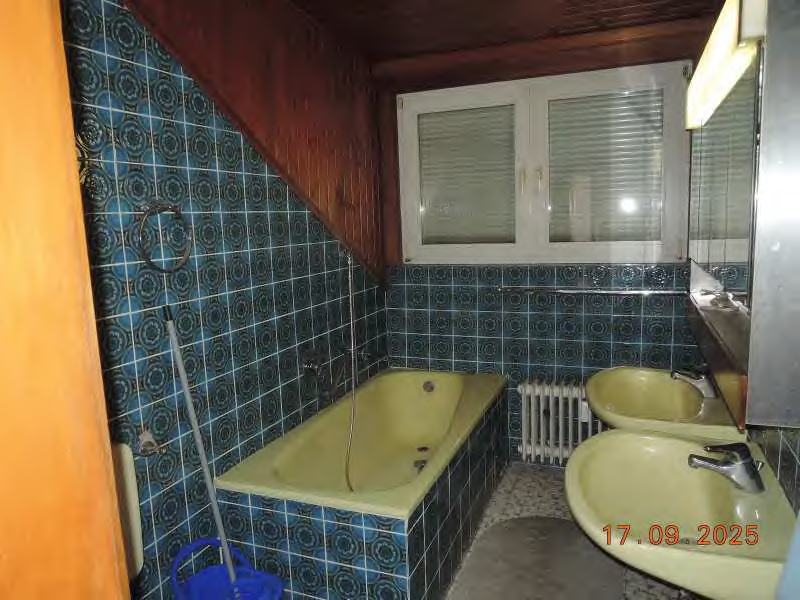 Foto 21 von 30 — Zweifamilienhaus