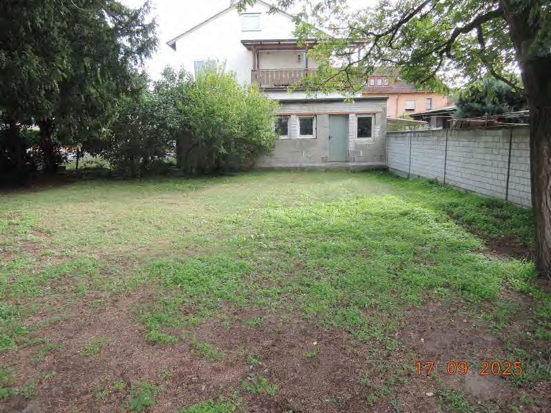 Foto 27 von 30 — Zweifamilienhaus