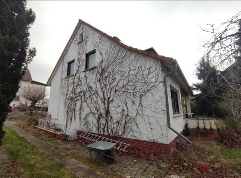Foto 5 von 38 — Einfamilienhaus, Garage