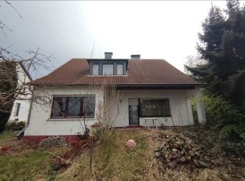 Foto 8 von 38 — Einfamilienhaus, Garage