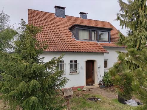 Foto 12 von 38 — Einfamilienhaus, Garage