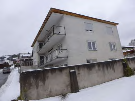 Foto 5 von 19 — Einfamilienhaus, Garage