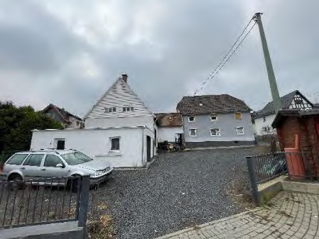 Foto 3 von 39 — Mehrfamilienhaus