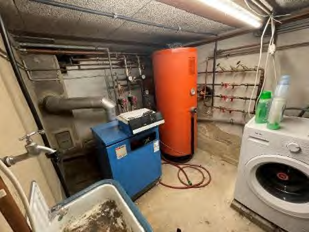 Foto 7 von 39 — Mehrfamilienhaus