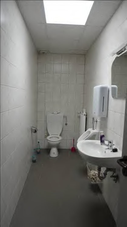 Foto 52 von 61 — Gewerbeeinheit (z.B. Laden, Büro)