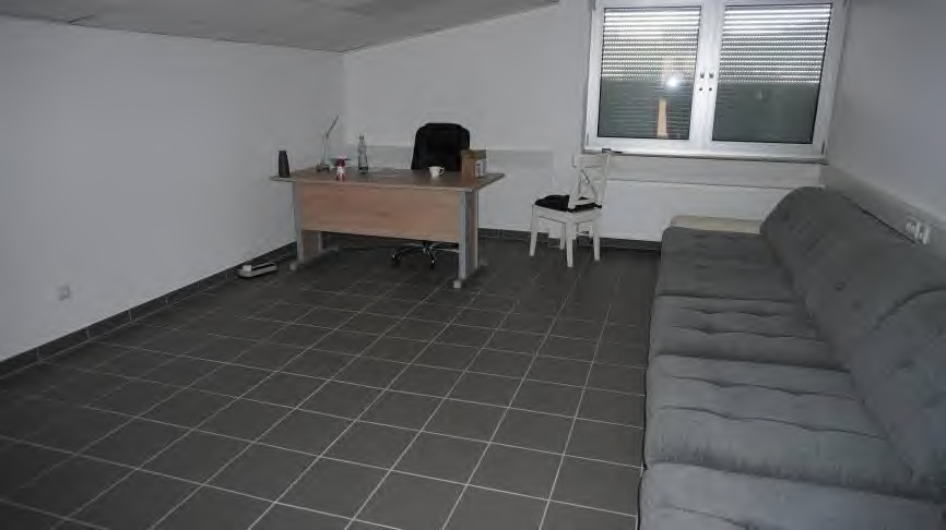 Foto 20 von 61 — Gewerbeeinheit (z.B. Laden, Büro)