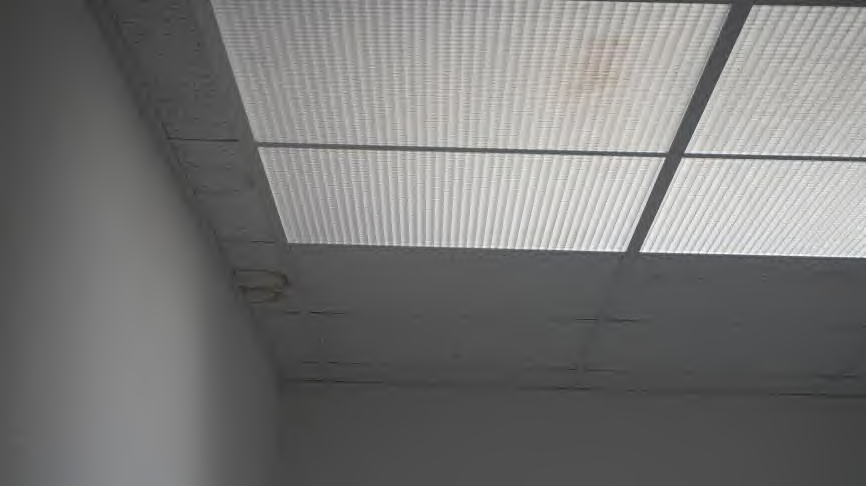 Foto 24 von 61 — Gewerbeeinheit (z.B. Laden, Büro)