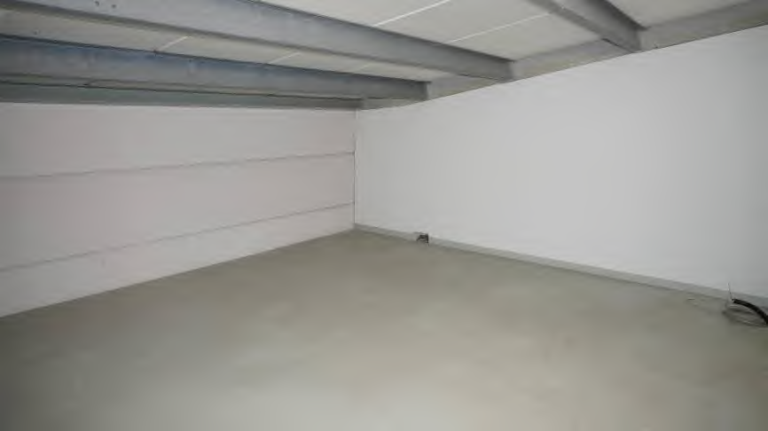 Foto 22 von 61 — Gewerbeeinheit (z.B. Laden, Büro)