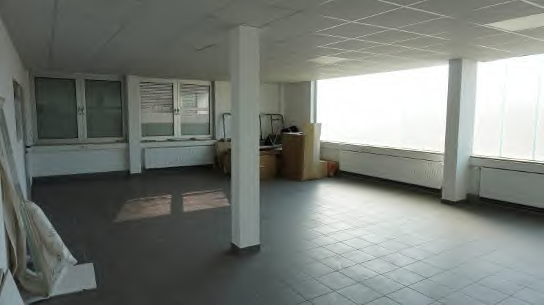 Foto 14 von 61 — Gewerbeeinheit (z.B. Laden, Büro)