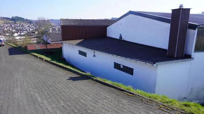Foto 42 von 61 — Gewerbeeinheit (z.B. Laden, Büro)